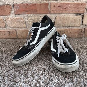 Black Vans